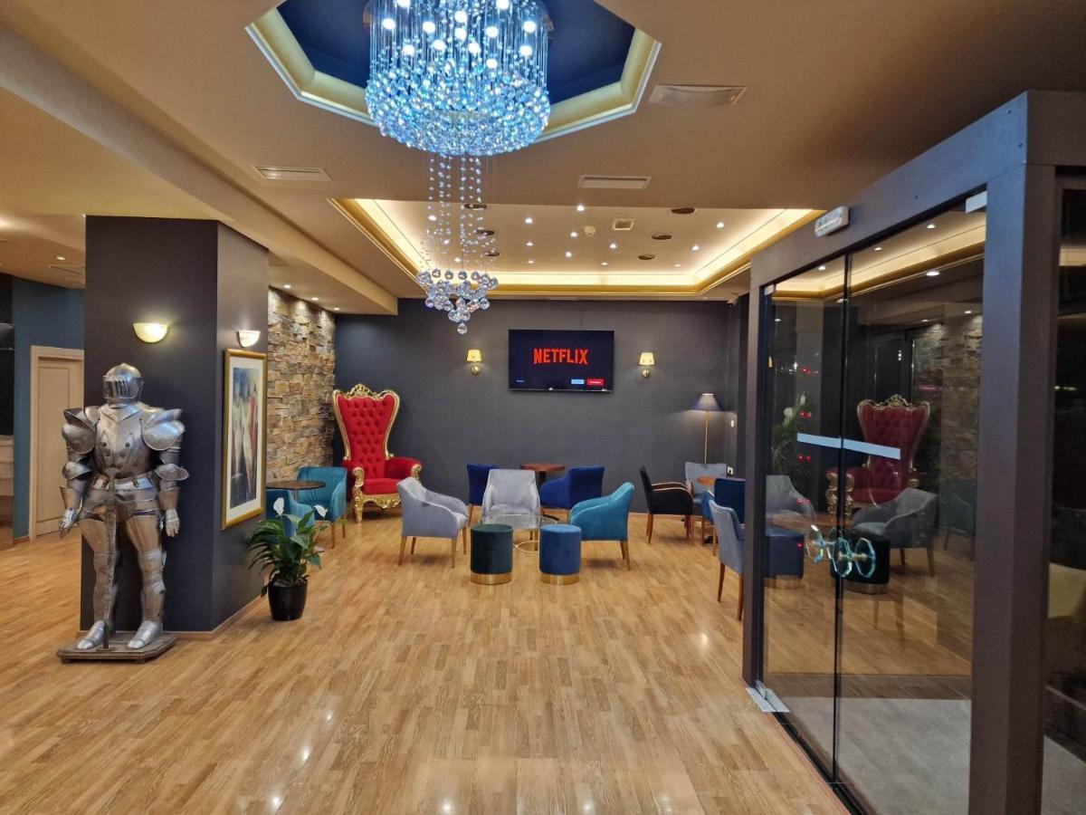 Queens Leriotis Hotel Pireus Zewnętrze zdjęcie