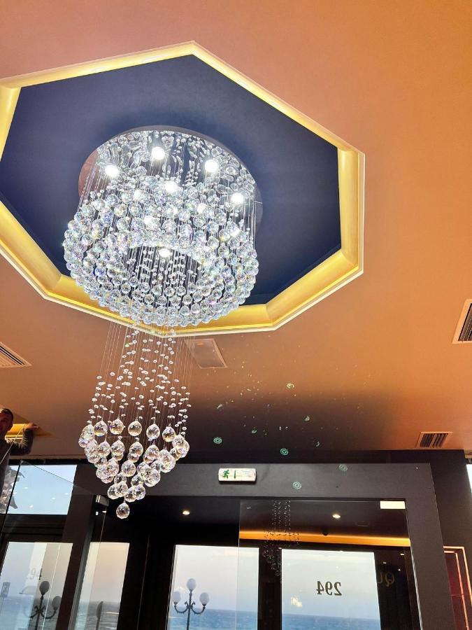 Queens Leriotis Hotel Pireus Zewnętrze zdjęcie