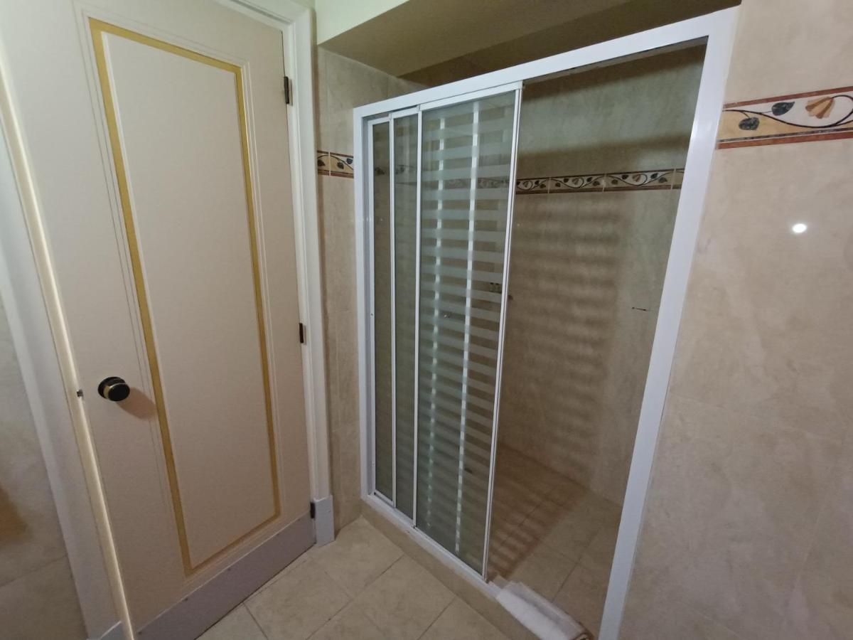 Queens Leriotis Hotel Pireus Zewnętrze zdjęcie