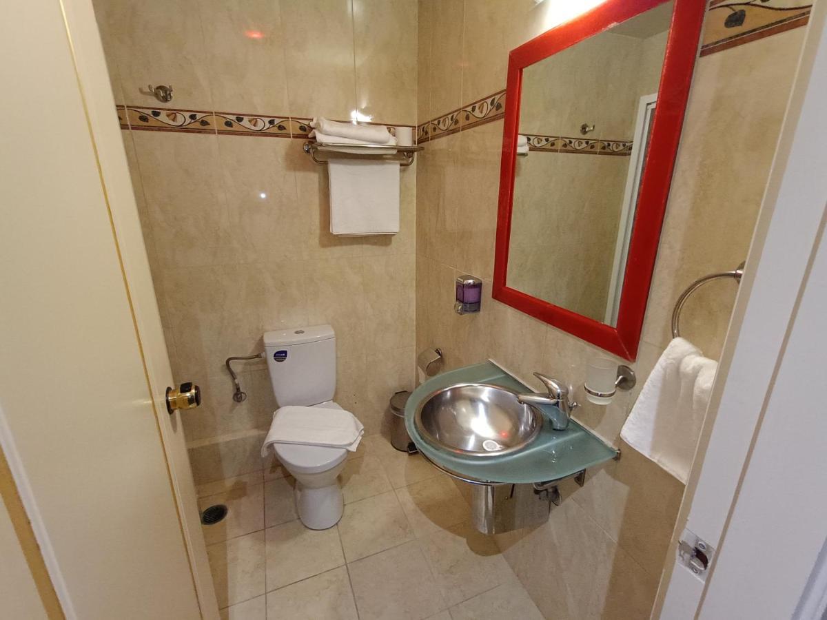 Queens Leriotis Hotel Pireus Zewnętrze zdjęcie