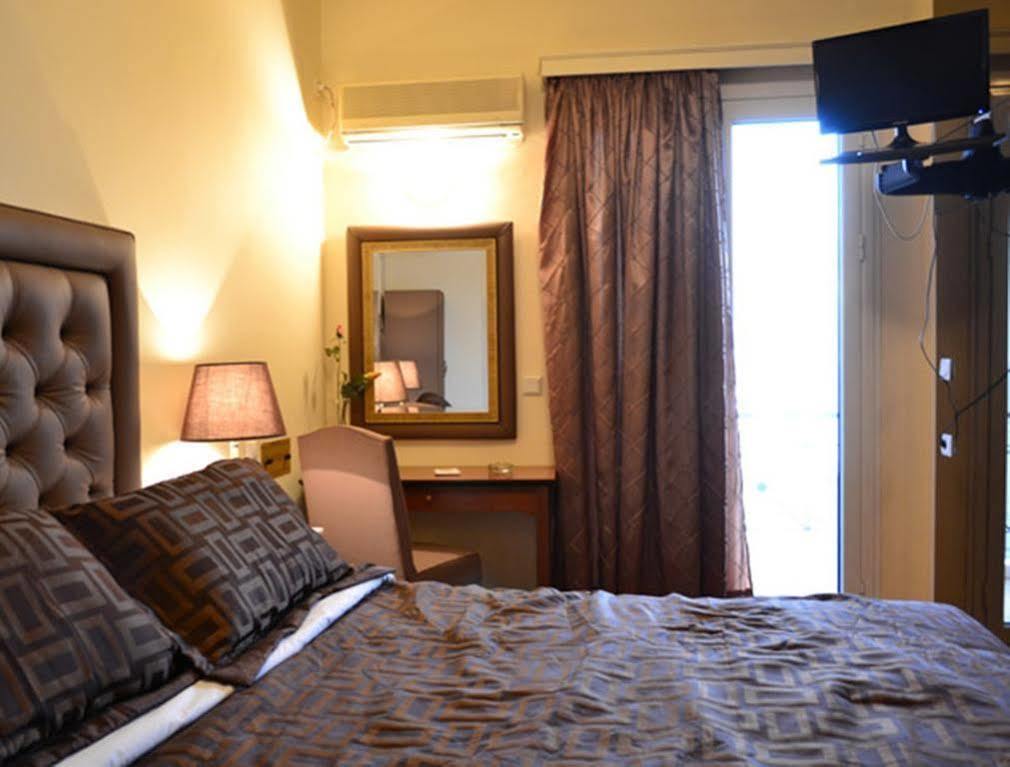Queens Leriotis Hotel Pireus Zewnętrze zdjęcie